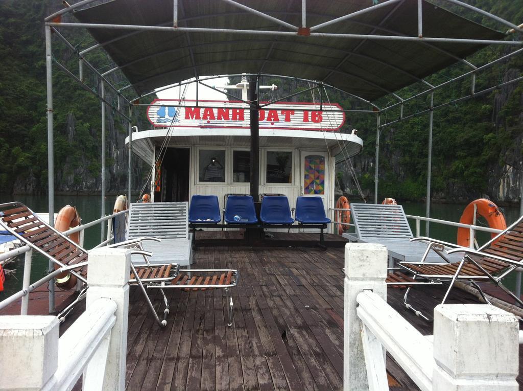 Thanh Tung Hotel Cat Ba Island ภายนอก รูปภาพ
